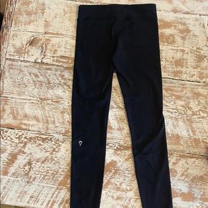 Ivivva Black leggings girls size 8.